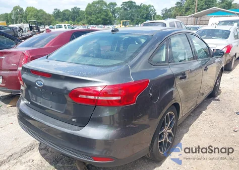 2018 Ford Focus Se z USA, uszkodzony, nr VIN 1FADP3F29JL214367